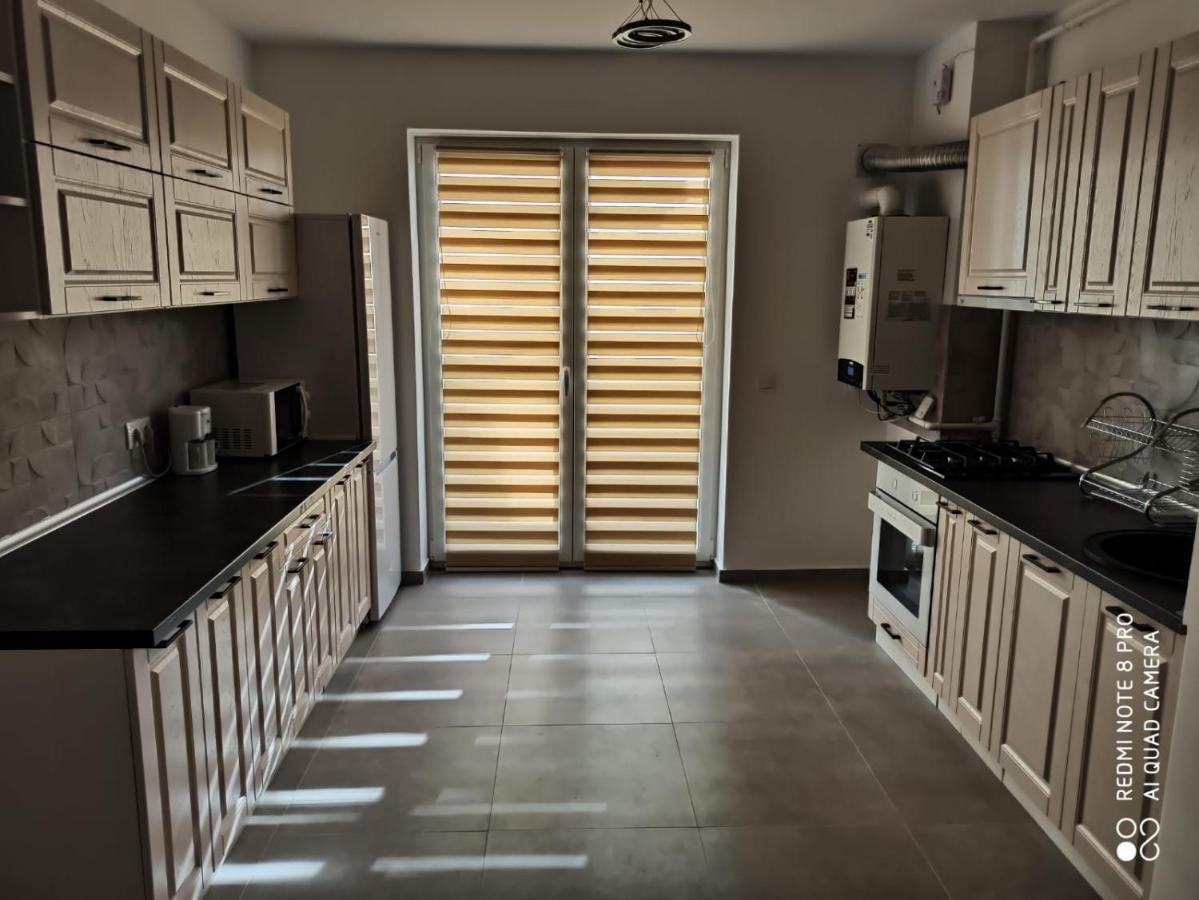Andi Coresi Braşov Exterior foto